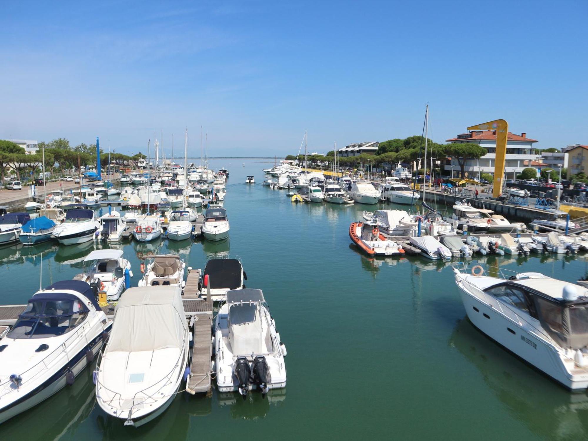 Marco Polo Apartment Lignano Sabbiadoro Exterior photo